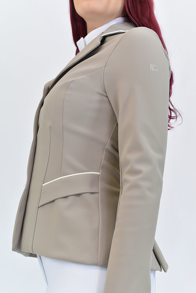NORA Show Jacket